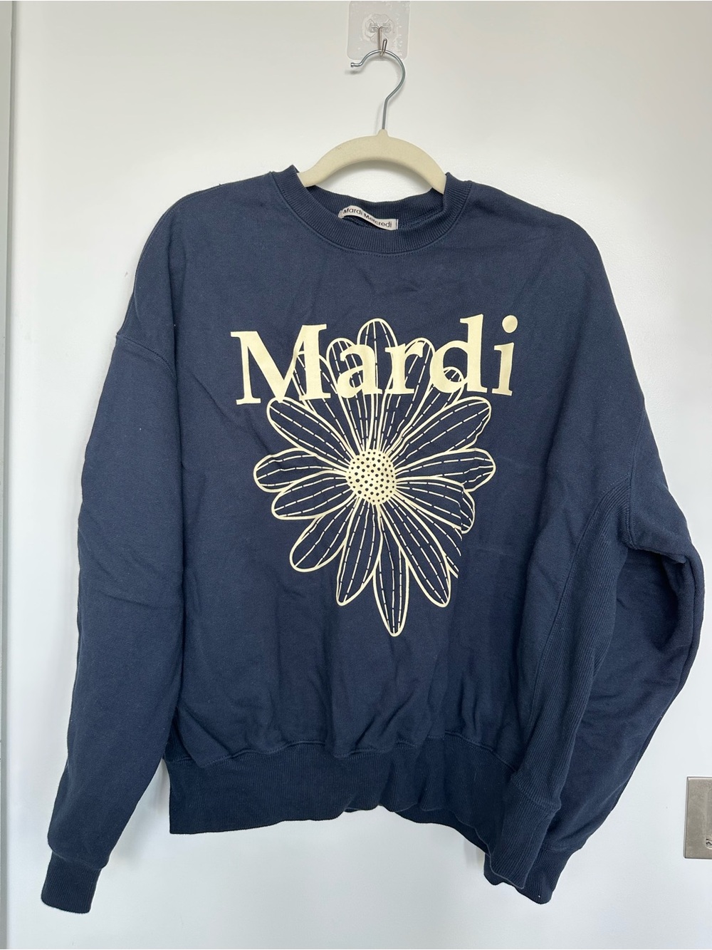 Mardi Mercredi 100% Cotton Crewneck - Navy with Cream Daisy